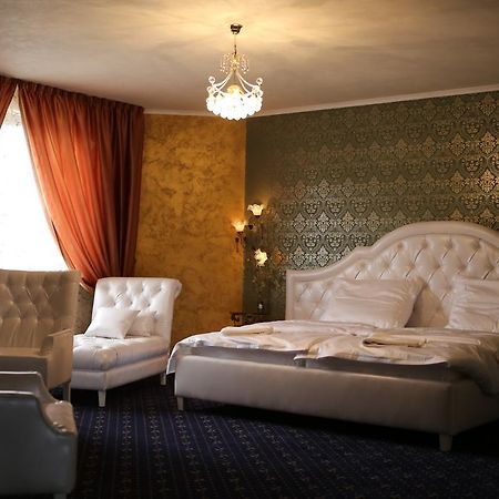 Hotel Kotva Bratislava Eksteriør bilde