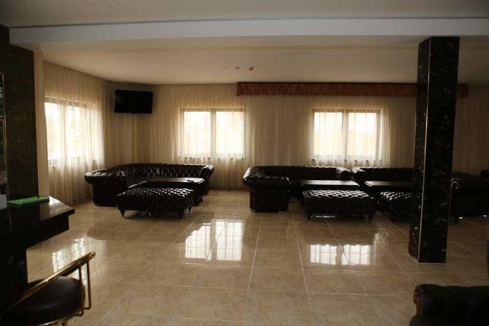 Hotel Kotva Bratislava Eksteriør bilde